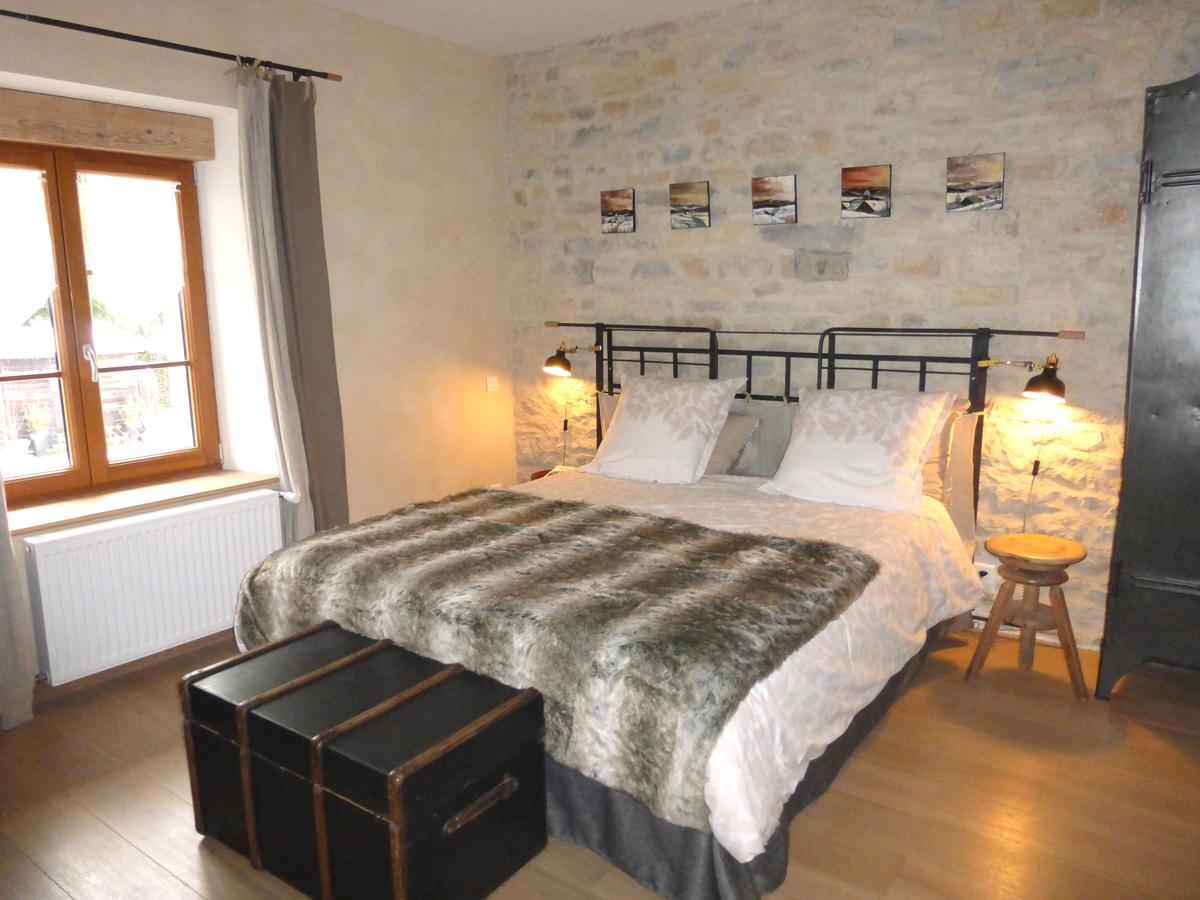 Chambres d'hôtes Béred Vuillemin Baume-les-Dames Extérieur photo